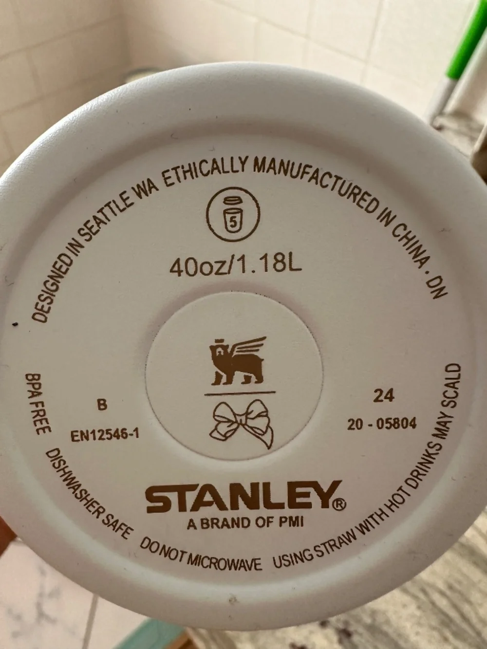 Stanley x LoveShackFancy Everblooming Rosettes Flowstate Quencher - 40 Ounce